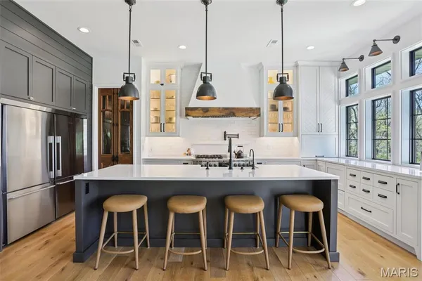 $1,500,000 | 853 Elmtree Lane, Kirkwood, MO 63122