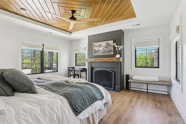 $1,500,000 | 853 Elmtree Lane, Kirkwood, MO 63122