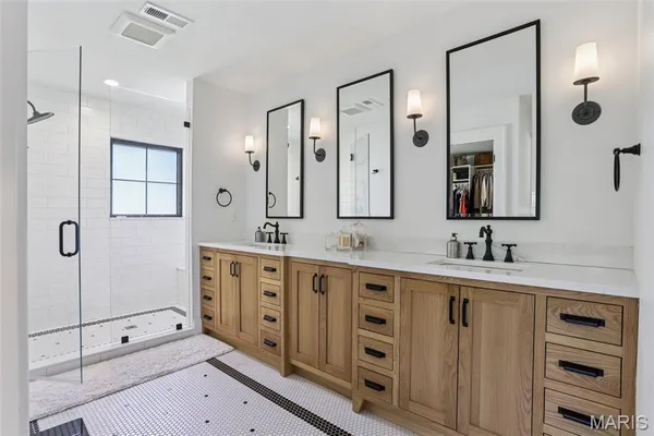 $1,500,000 | 853 Elmtree Lane, Kirkwood, MO 63122