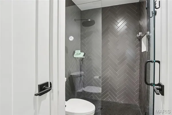 $1,500,000 | 853 Elmtree Lane, Kirkwood, MO 63122