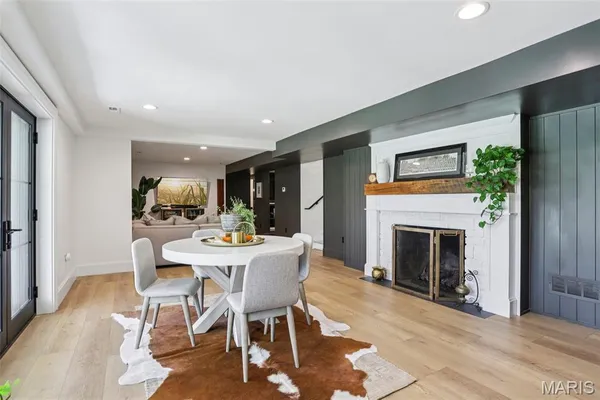 $1,500,000 | 853 Elmtree Lane, Kirkwood, MO 63122