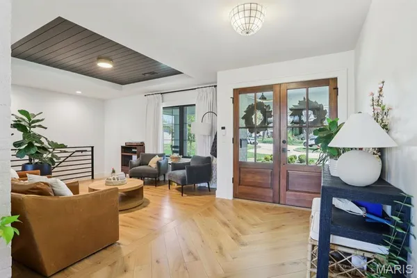 $1,500,000 | 853 Elmtree Lane, Kirkwood, MO 63122