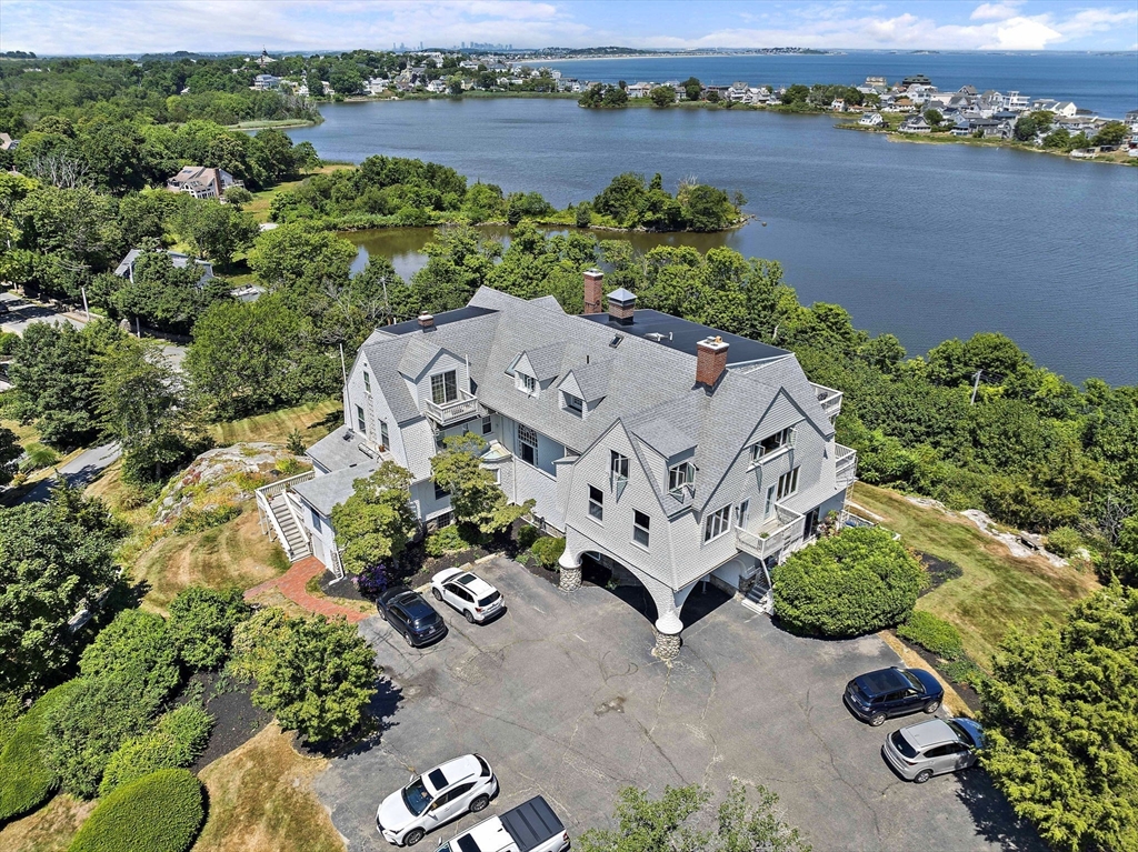 646 Jerusalem Road, Unit 5 Cohasset, MA 02025 - Photo 2 of 34 Gallery Image 2