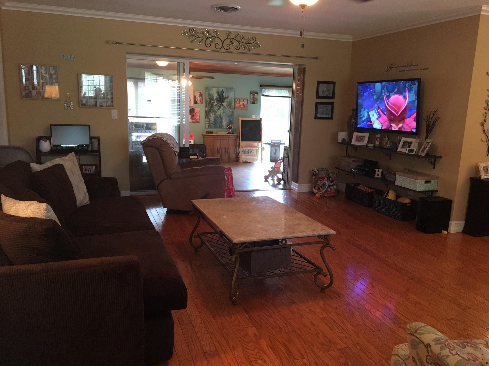 900 Southwest 5th Street Boca Raton, FL 33486 - Photo 6 of 16 Living Room