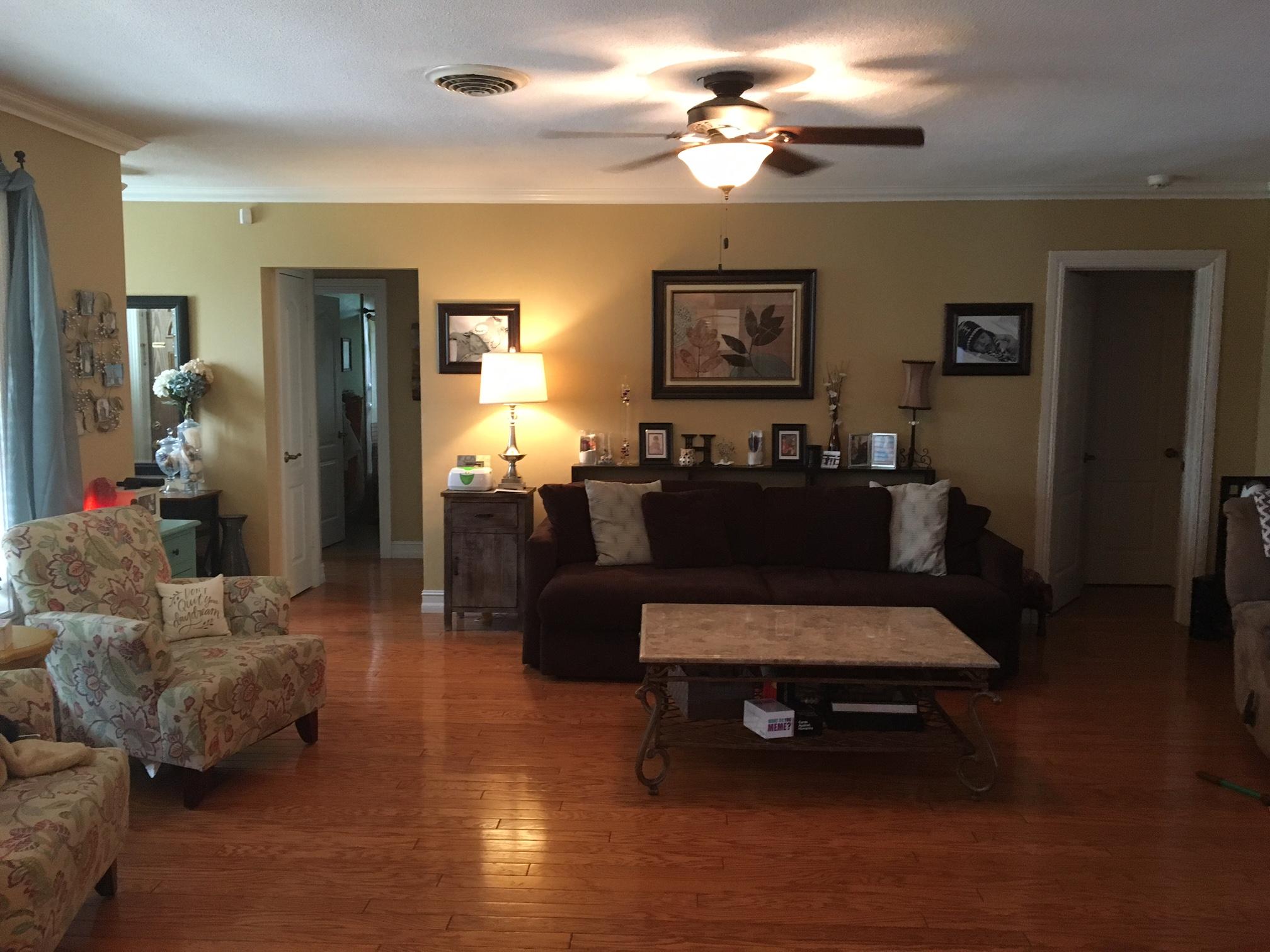 900 Southwest 5th Street Boca Raton, FL 33486 - Photo 7 of 16 Living room