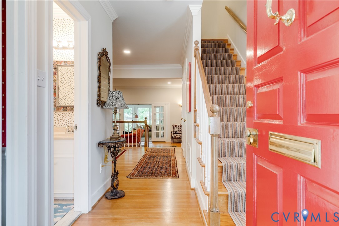 300 North Ridge Road, Unit 45 Henrico, VA 23229 - Photo 3 of 34 Entry hall