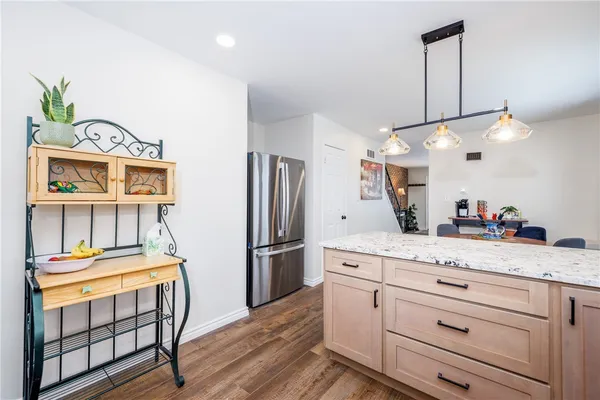 $2,400 | 207 West Ivy Street, East Rochester, NY 14445