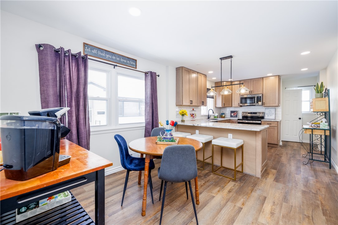 207 West Ivy Street East Rochester, NY 14445 - Photo 4 of 44