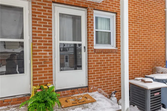 $2,200 | 207 West Ivy Street, East Rochester, NY 14445