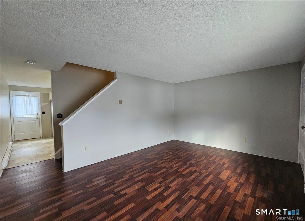 1448 Meriden Road, Unit 15 Waterbury, CT 06705 - Photo 5 of 27 Gallery Image 5