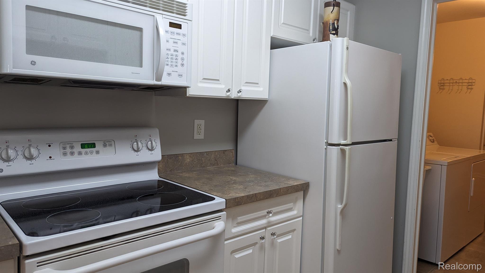 3618 Tremonte Circle Rochester, MI 48306 - Photo 24 of 29 Gallery Image 24