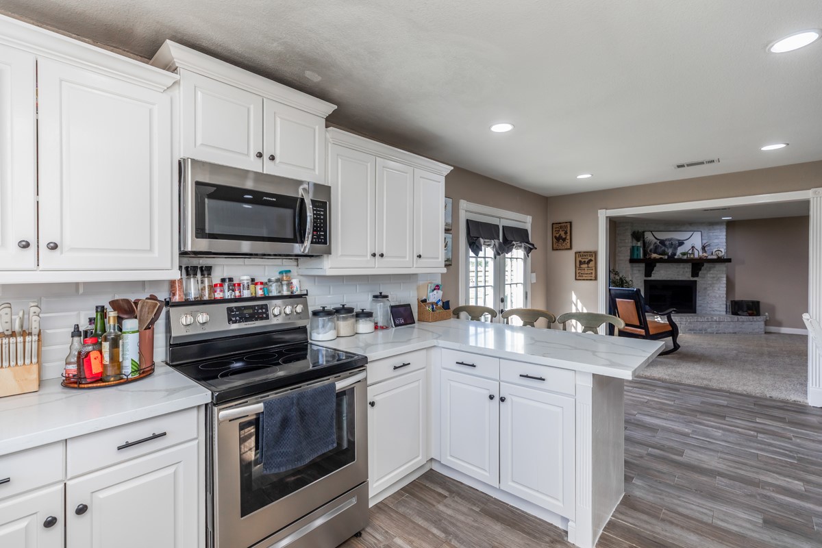 1056 Fm 2938 Road Buna, TX 77612 - Photo 11 of 48