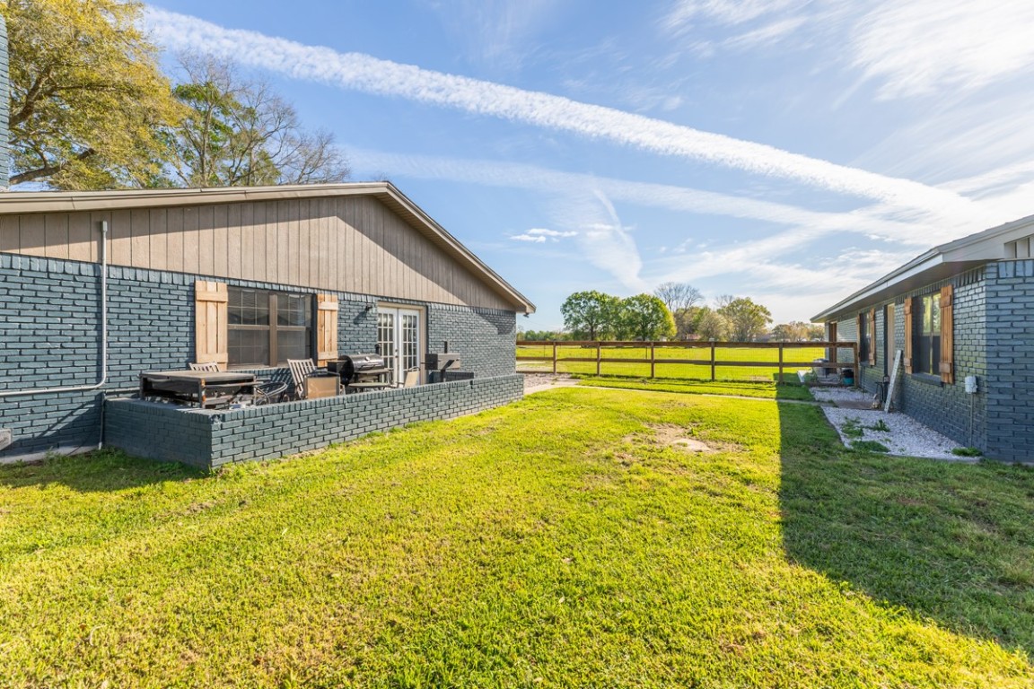 1056 Fm 2938 Road Buna, TX 77612 - Photo 30 of 48