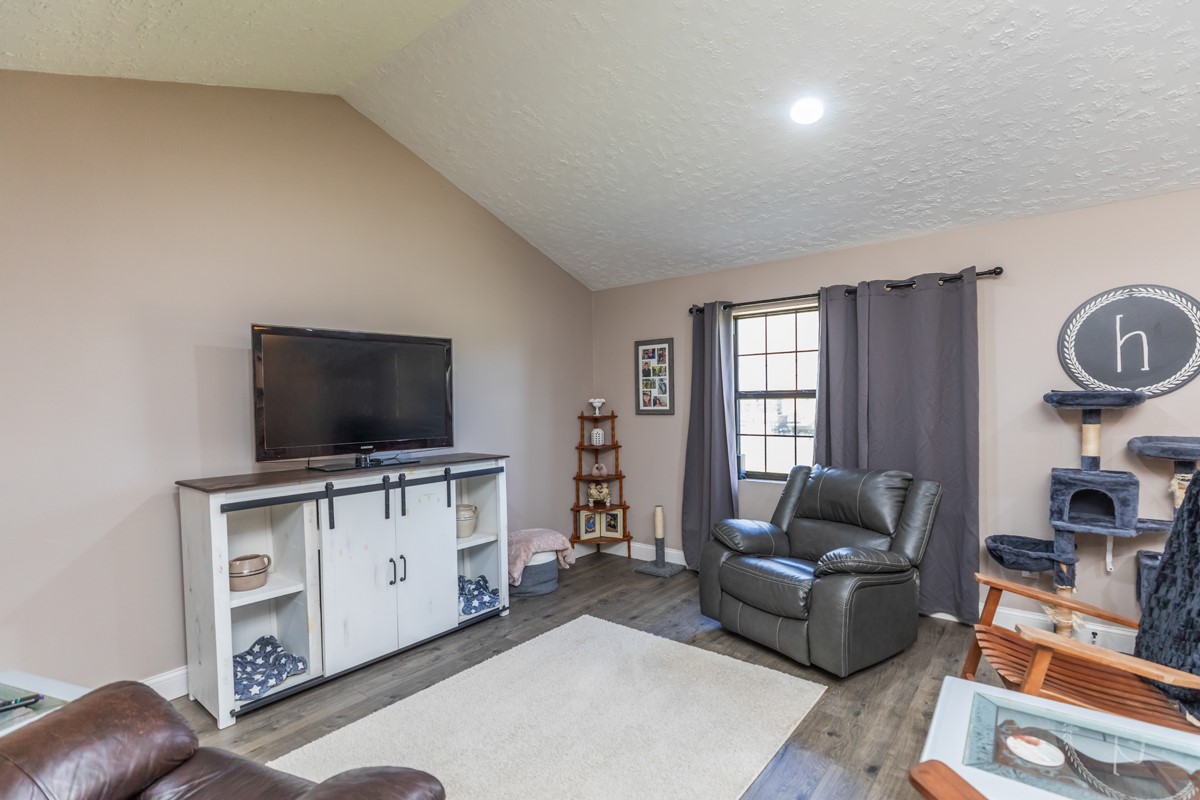 1056 Fm 2938 Road Buna, TX 77612 - Photo 36 of 48