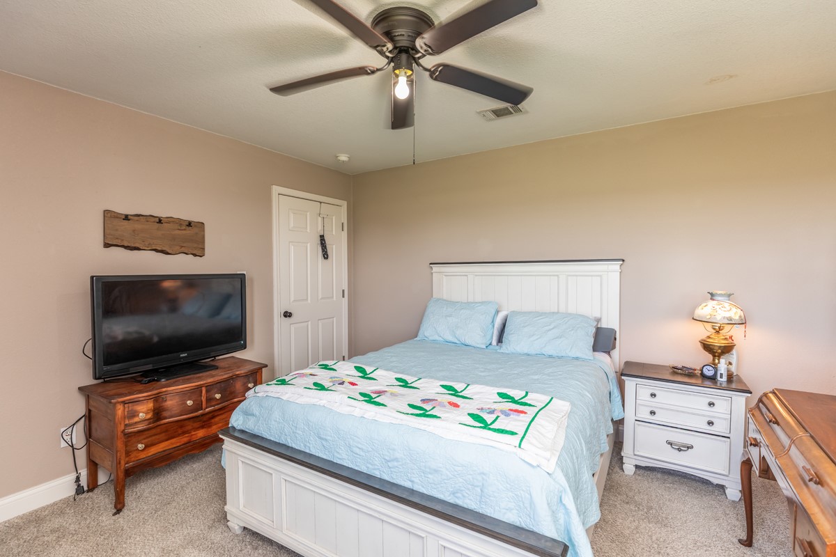 1056 Fm 2938 Road Buna, TX 77612 - Photo 41 of 48