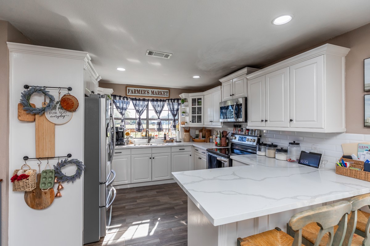 1056 Fm 2938 Road Buna, TX 77612 - Photo 7 of 48