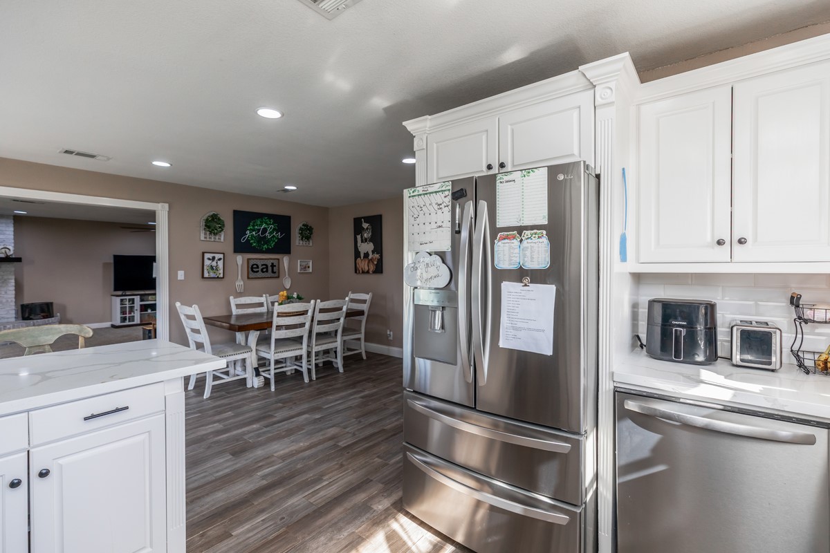 1056 Fm 2938 Road Buna, TX 77612 - Photo 10 of 48