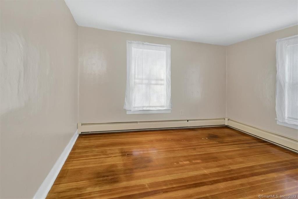 56 Winter Street Manchester, CT 06040 - Photo 18 of 36