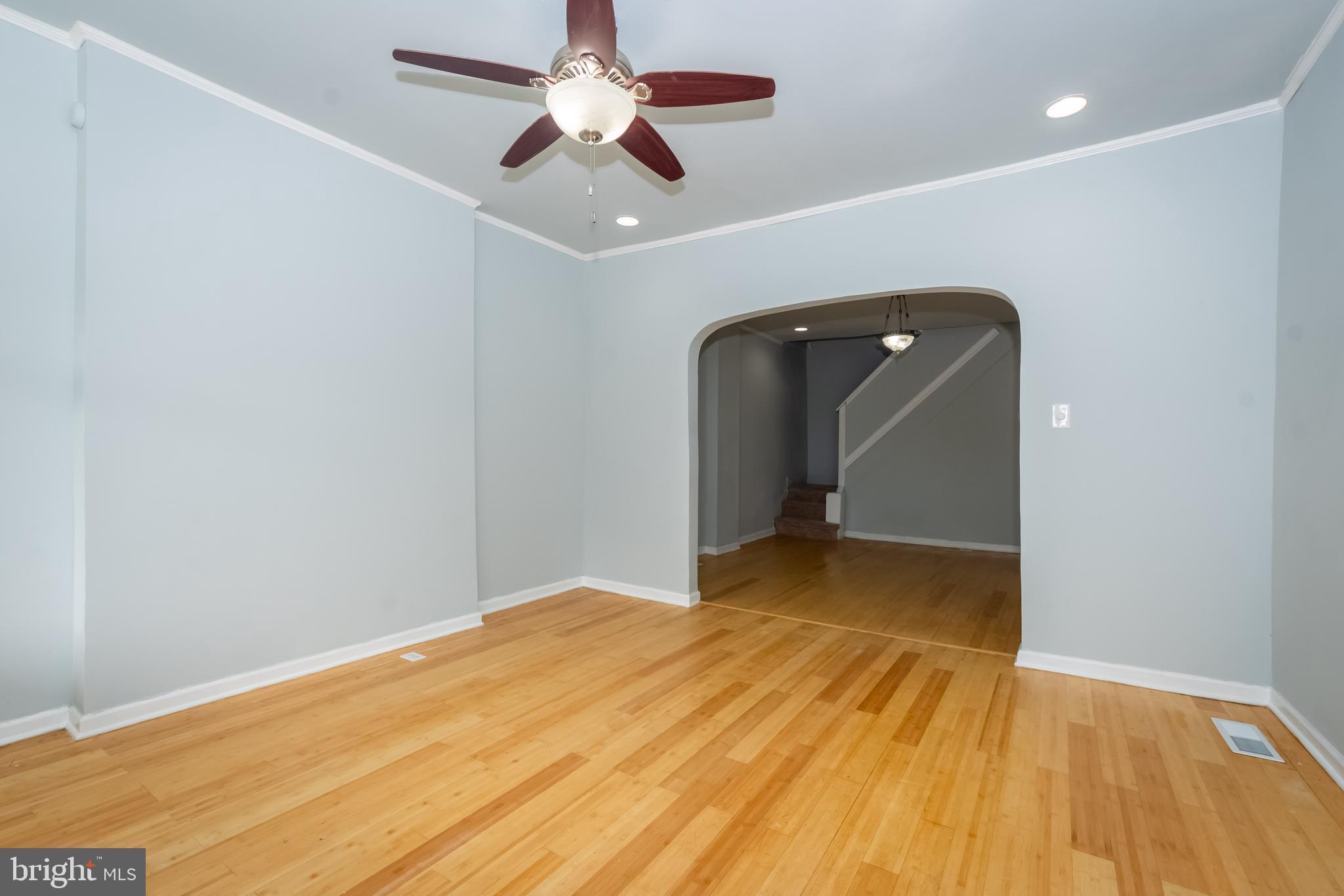 3604 Old Frederick Road Baltimore, MD 21229 - Photo 7 of 53 Living room