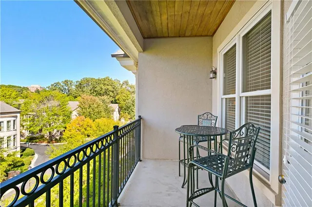 $294,000 | 3635 East Paces Circle, Unit 1410, Atlanta, GA 30326