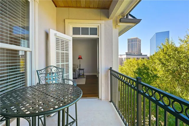 $294,000 | 3635 East Paces Circle, Unit 1410, Atlanta, GA 30326