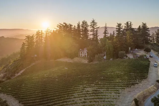 $11,700,000 | 25200 Loma Prieta Avenue, Los Gatos, CA 95033