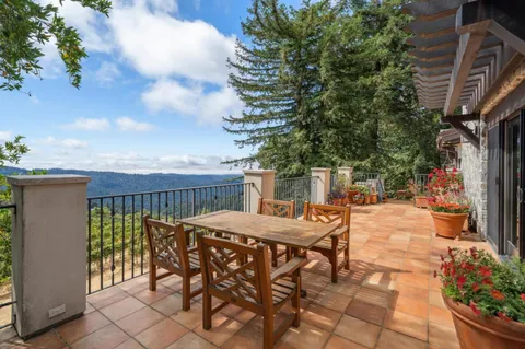 $11,700,000 | 25200 Loma Prieta Avenue, Los Gatos, CA 95033
