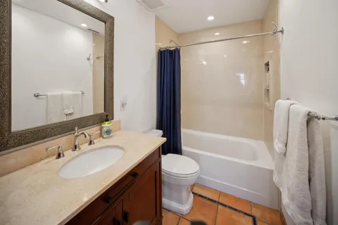 $11,700,000 | 25200 Loma Prieta Avenue, Los Gatos, CA 95033