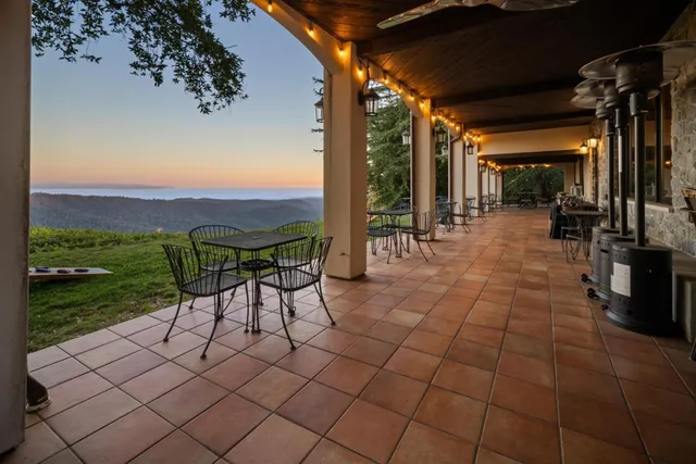 $11,700,000 | 25200 Loma Prieta Avenue, Los Gatos, CA 95033