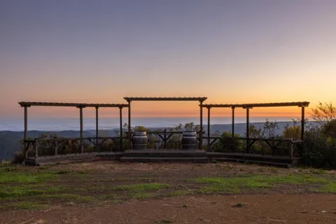 $11,700,000 | 25200 Loma Prieta Avenue, Los Gatos, CA 95033