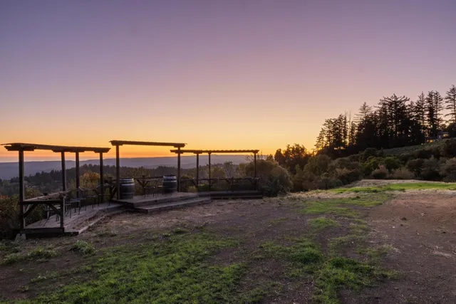 $11,700,000 | 25200 Loma Prieta Avenue, Los Gatos, CA 95033