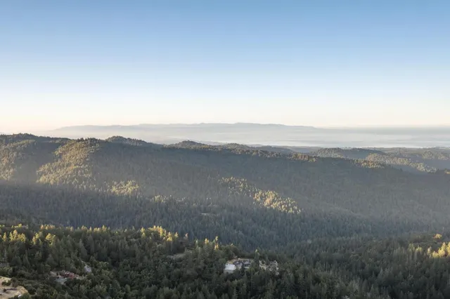 $11,700,000 | 25200 Loma Prieta Avenue, Los Gatos, CA 95033