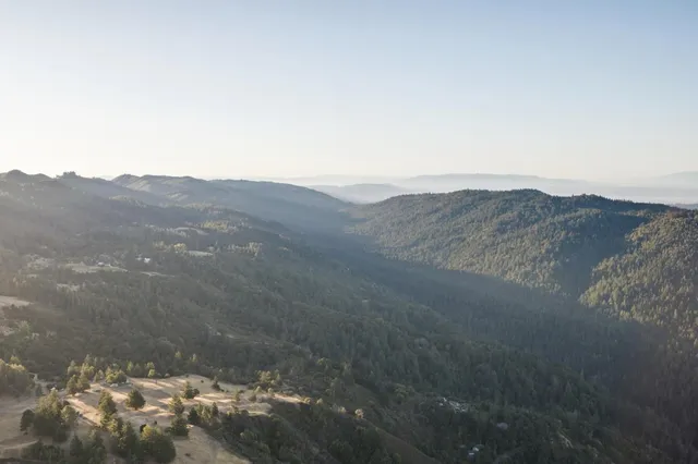 $11,700,000 | 25200 Loma Prieta Avenue, Los Gatos, CA 95033