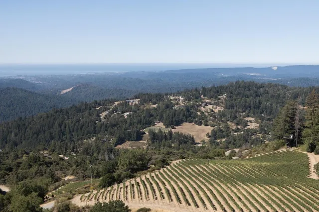 $11,700,000 | 25200 Loma Prieta Avenue, Los Gatos, CA 95033