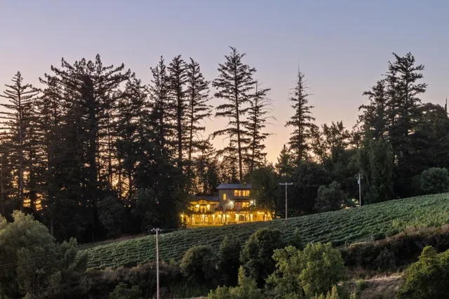 $11,700,000 | 25200 Loma Prieta Avenue, Los Gatos, CA 95033