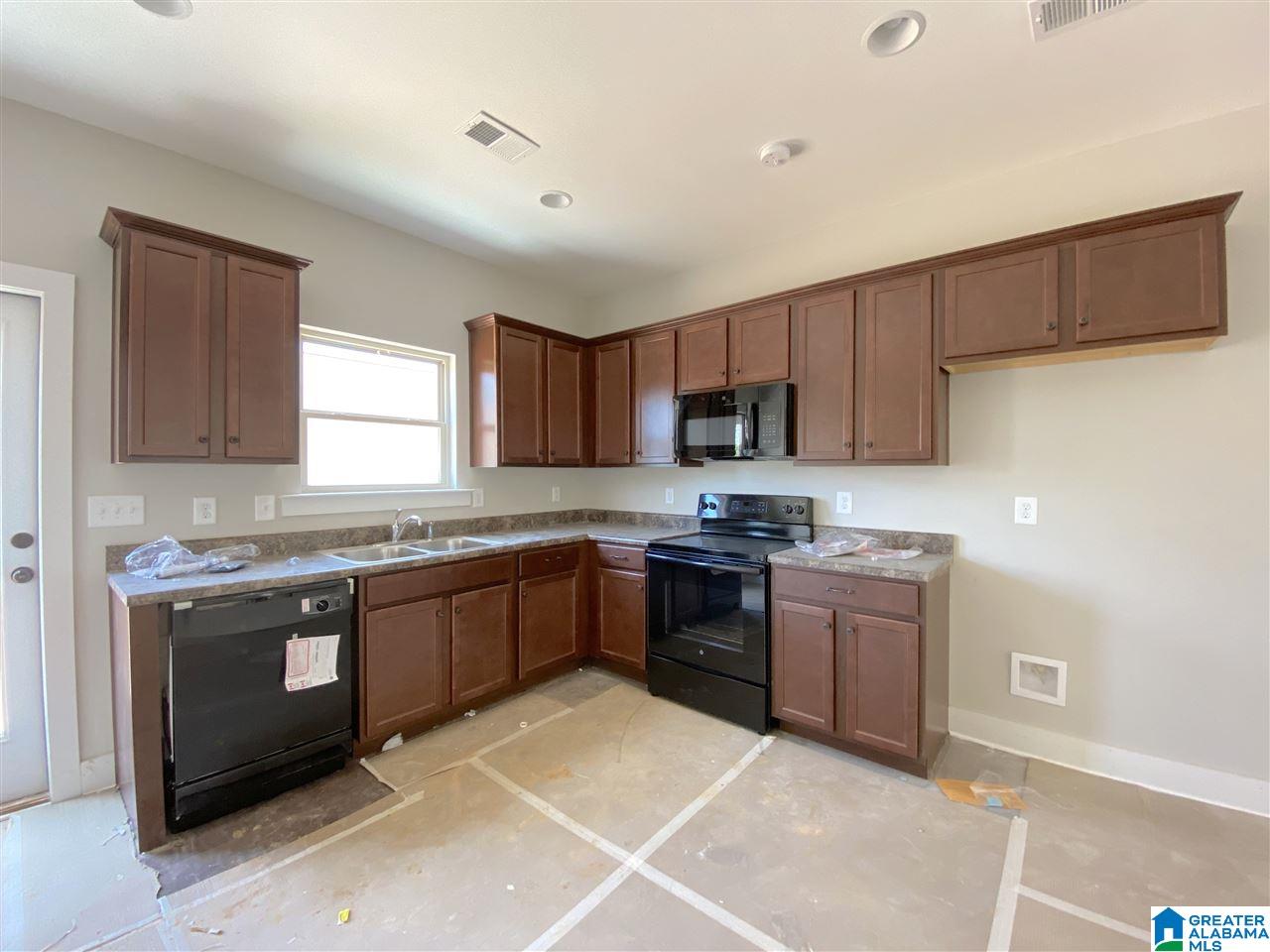 121 Bates Lane Moody, AL 35004 - Photo 6 of 12