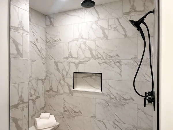 $544,342 | 668 East Becker Place, Sycamore, IL 60178