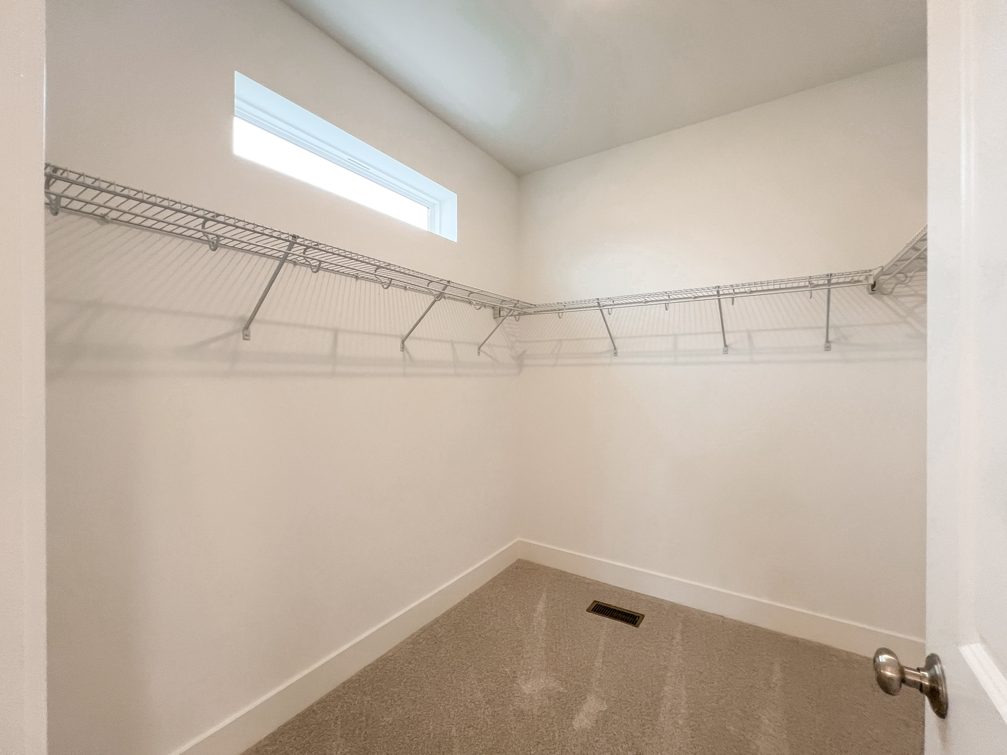 668 East Becker Place Sycamore, IL 60178 - Photo 27 of 31