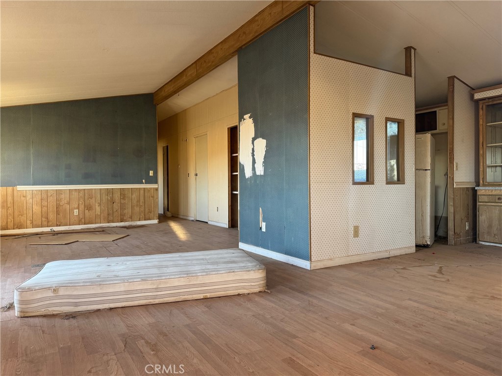 23839 Bear Valley Road Apple Valley, CA 92308 - Photo 6 of 8