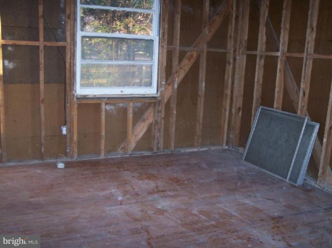 6605 Greenleaf Street Springfield, VA 22150 - Photo 8 of 10 a view of outdoor space with sliding door