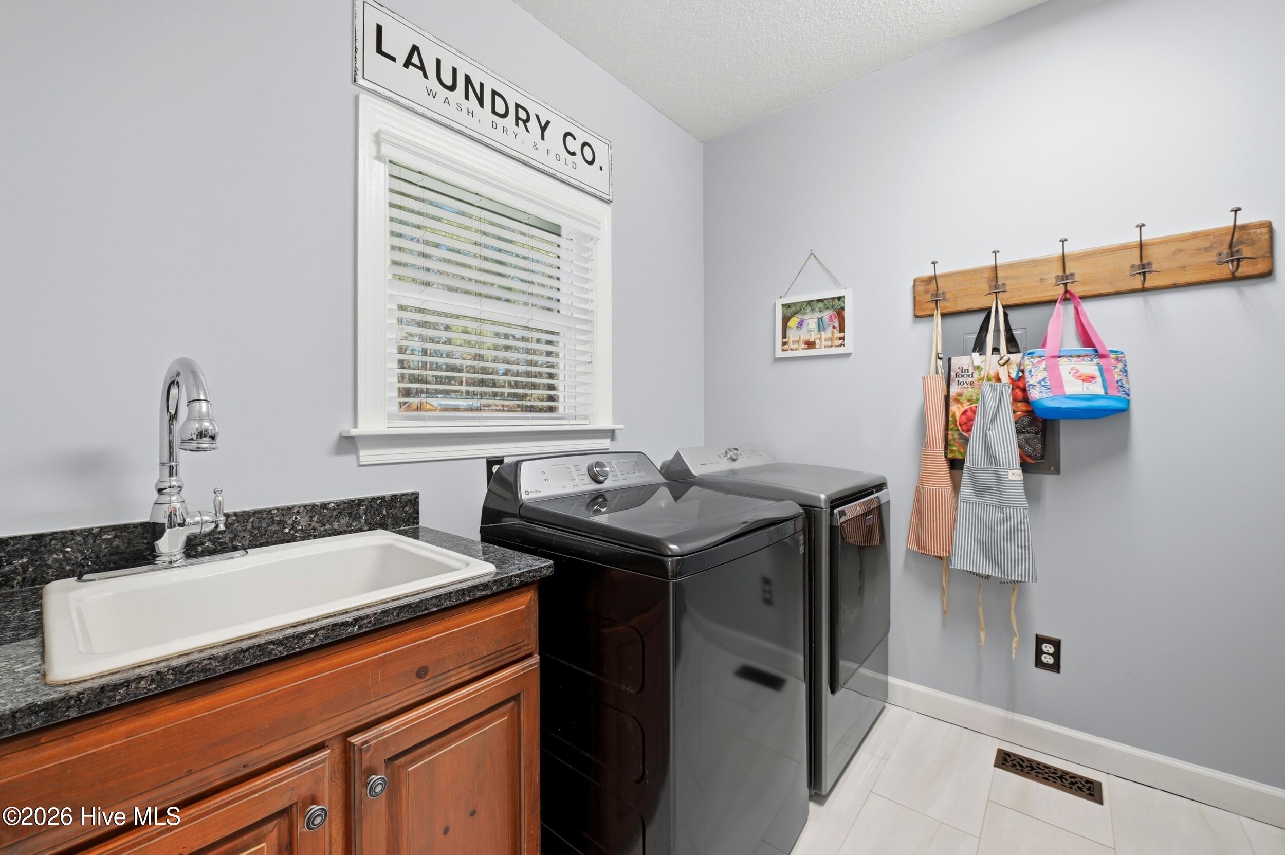 122 Spring Chase Lane Rocky Point, NC 28457 - Photo 32 of 60 32_122_spring_chase_ln_032