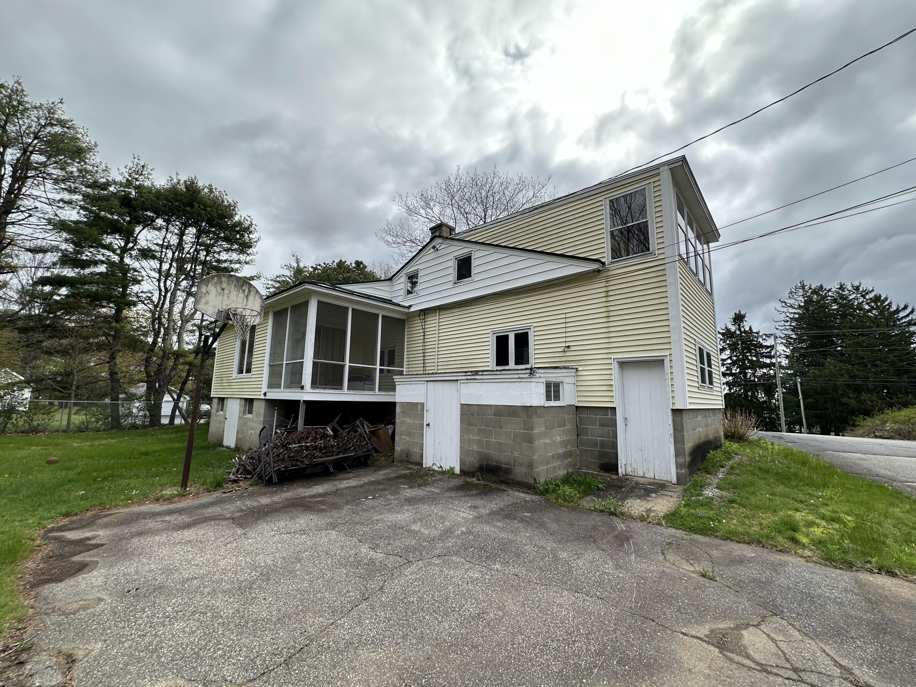 562 Post Road Wells, ME 04090 - Photo 4 of 97 IMG_0354