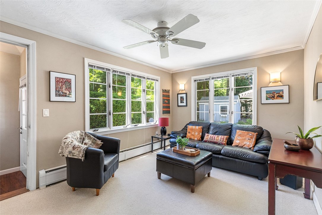 71 Primrose Hill Road Barrington, RI 02806 - Photo 18 of 49