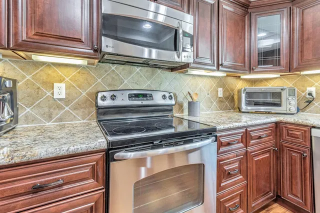 $999,000 | 1108 Holly Oak Circle, San Jose, CA 95120