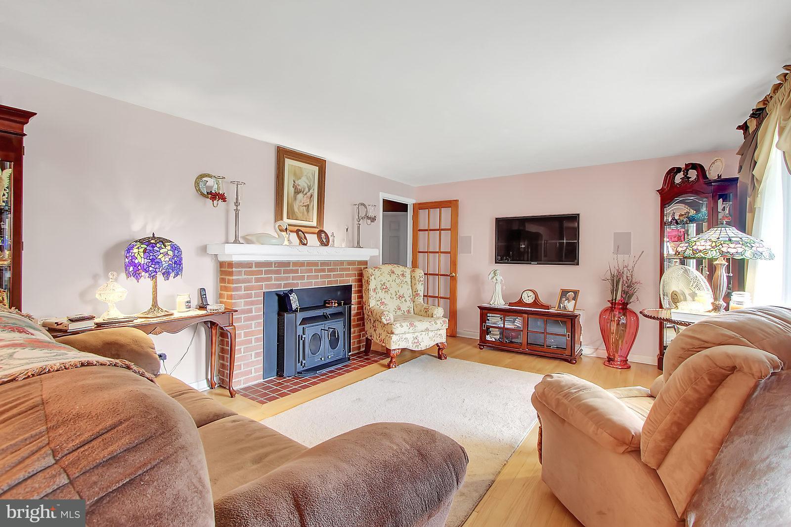 1720 Church Road York, PA 17408 - Photo 2 of 35