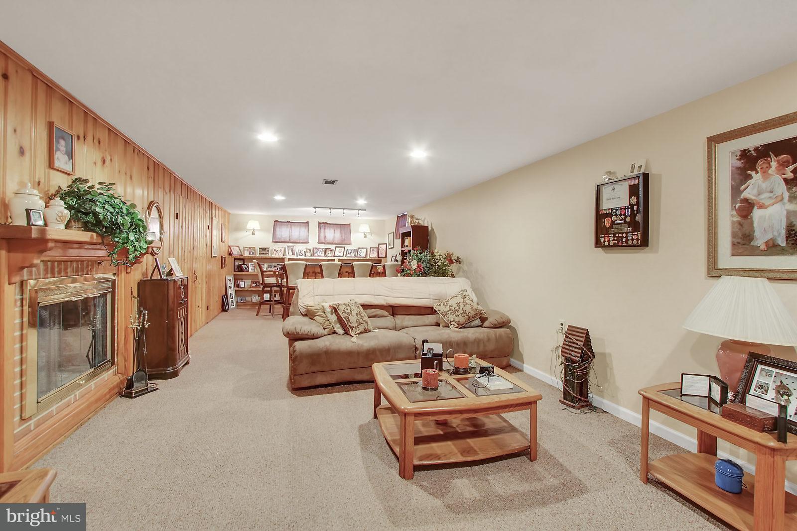 1720 Church Road York, PA 17408 - Photo 18 of 35