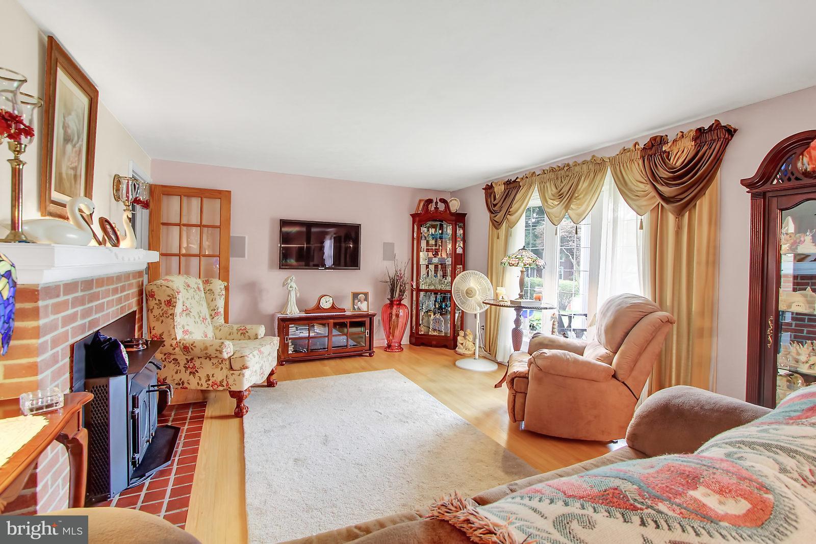 1720 Church Road York, PA 17408 - Photo 3 of 35