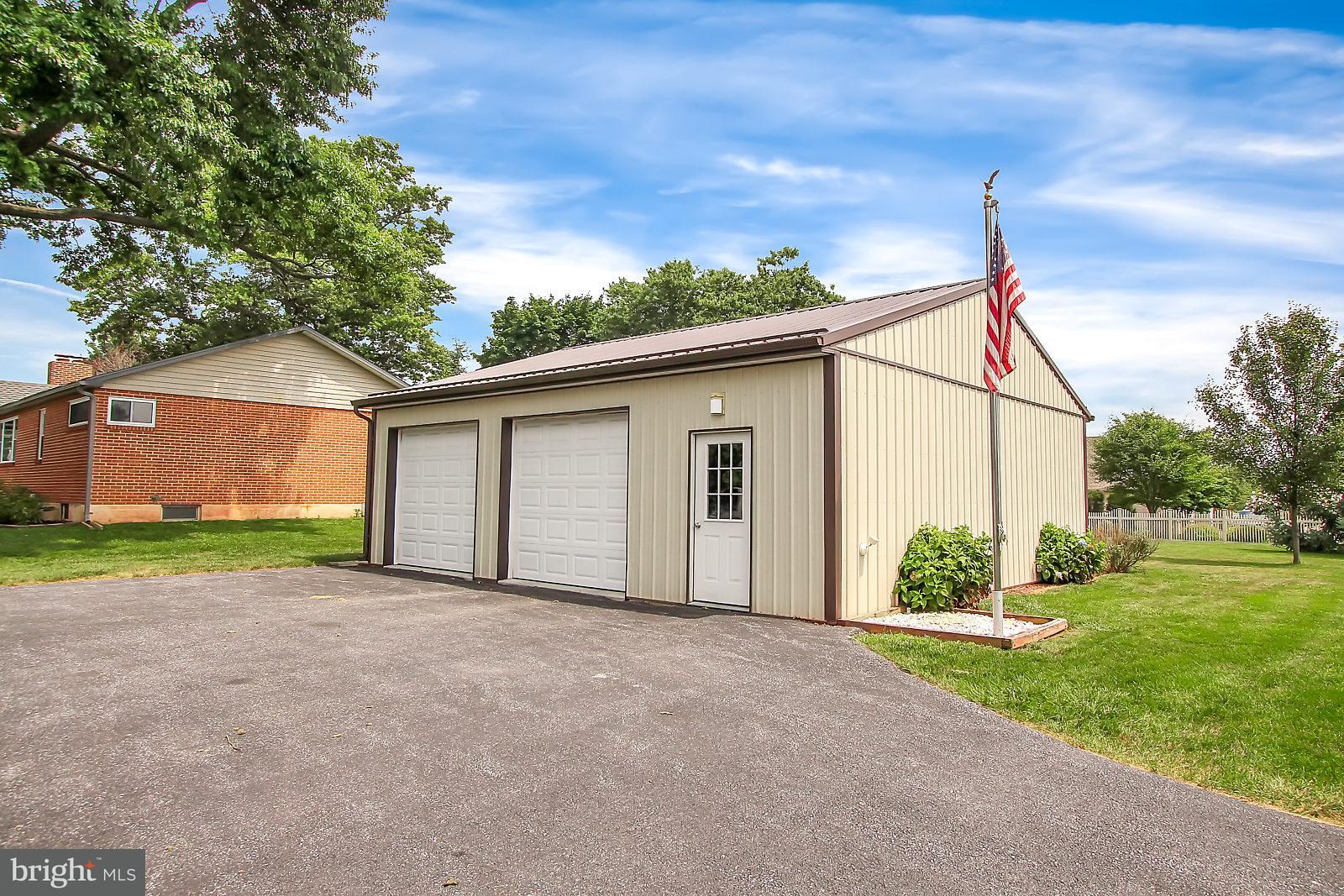 1720 Church Road York, PA 17408 - Photo 33 of 35