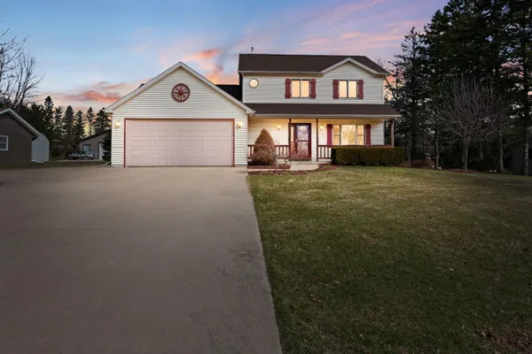 $459,900 | W1132 Hilltop Road, Rubicon, WI 53078