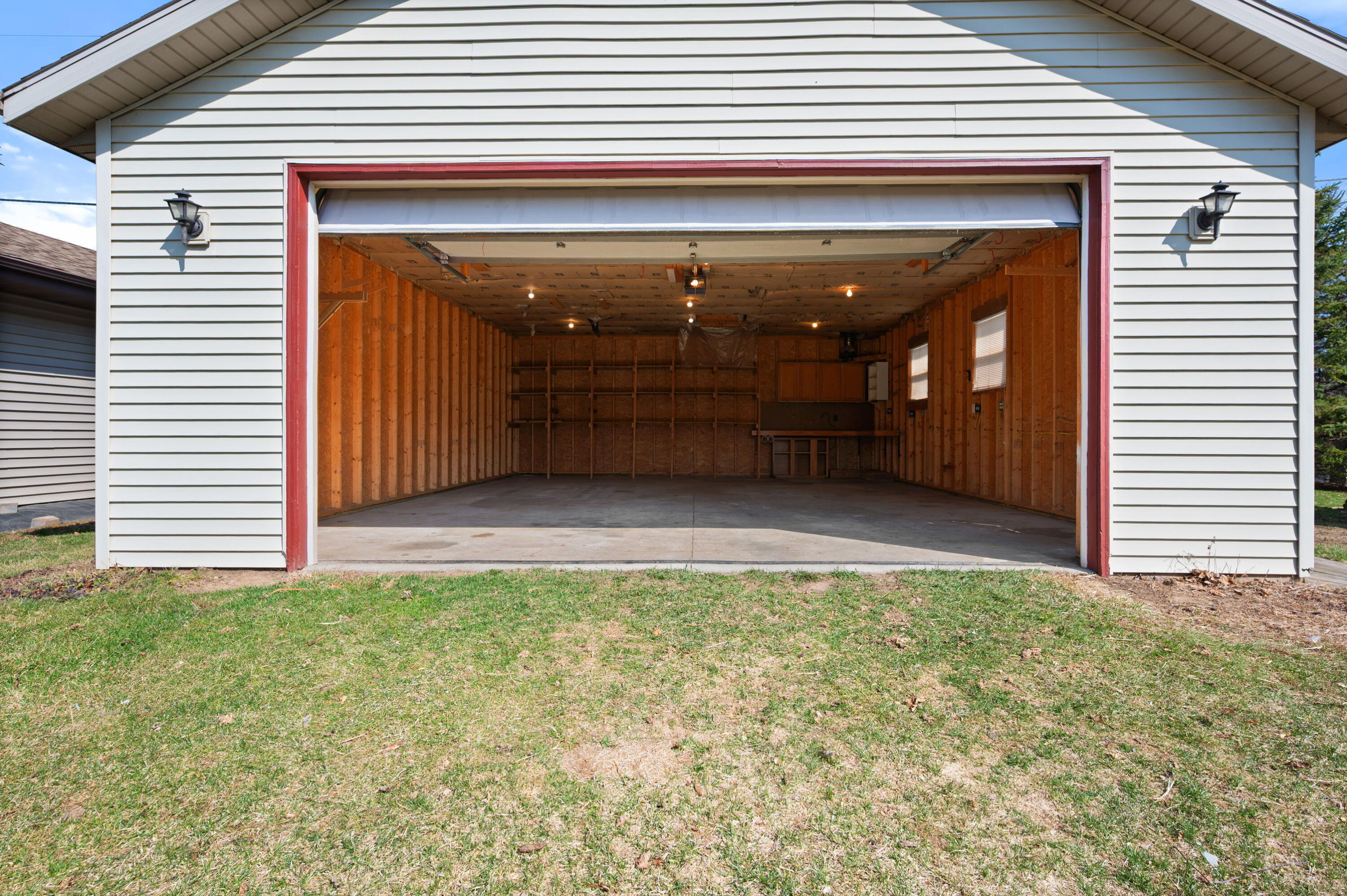 W1132 Hilltop Road Rubicon, WI 53078 - Photo 19 of 23 Detached 2.5 Garage